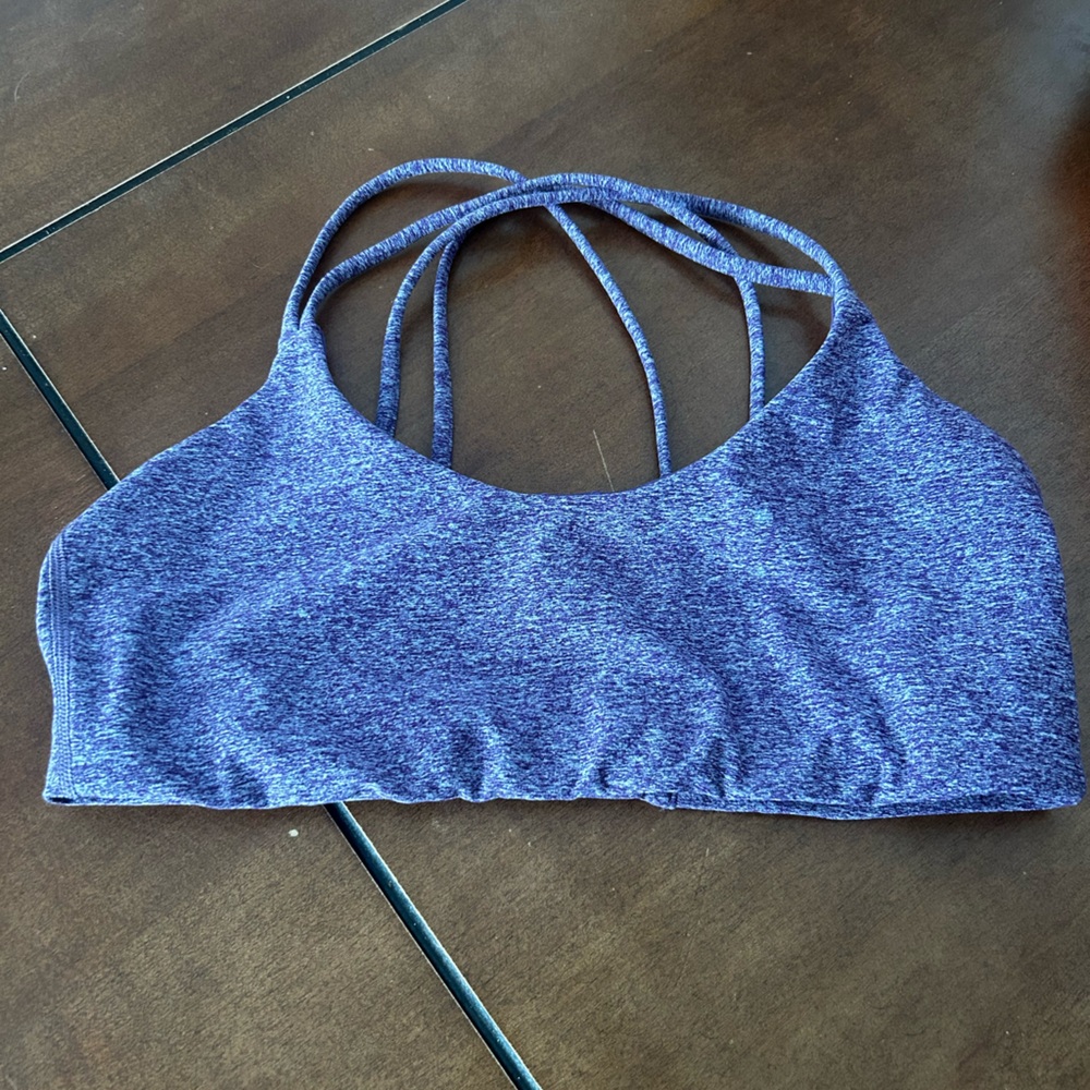 TNA Strappy Sports Bra Size Small